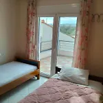 Niki House