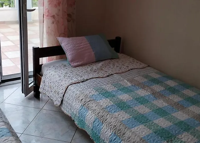 Διαμέρισμα Niki House *