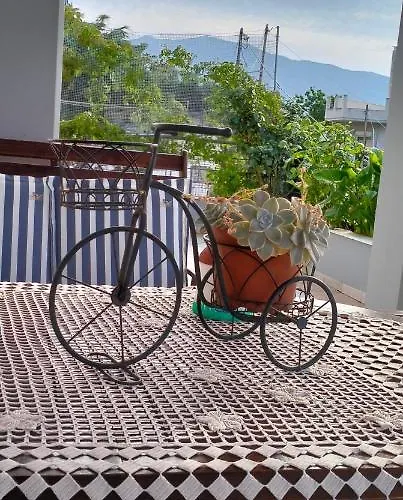 Niki House * ヴォロス